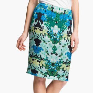 Vince Camuto Blue Floral Ikat Pencil Skirt Size 4 EUC